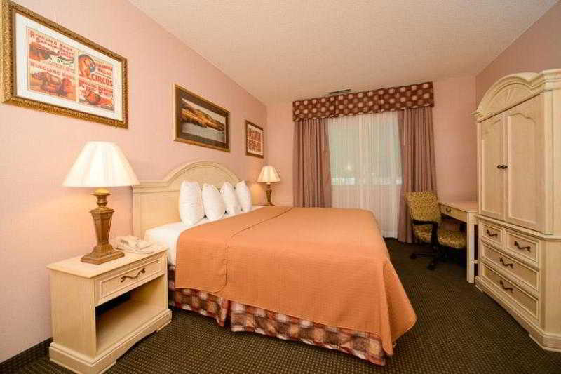 Peru Best Western Circus City Inn מראה חיצוני תמונה