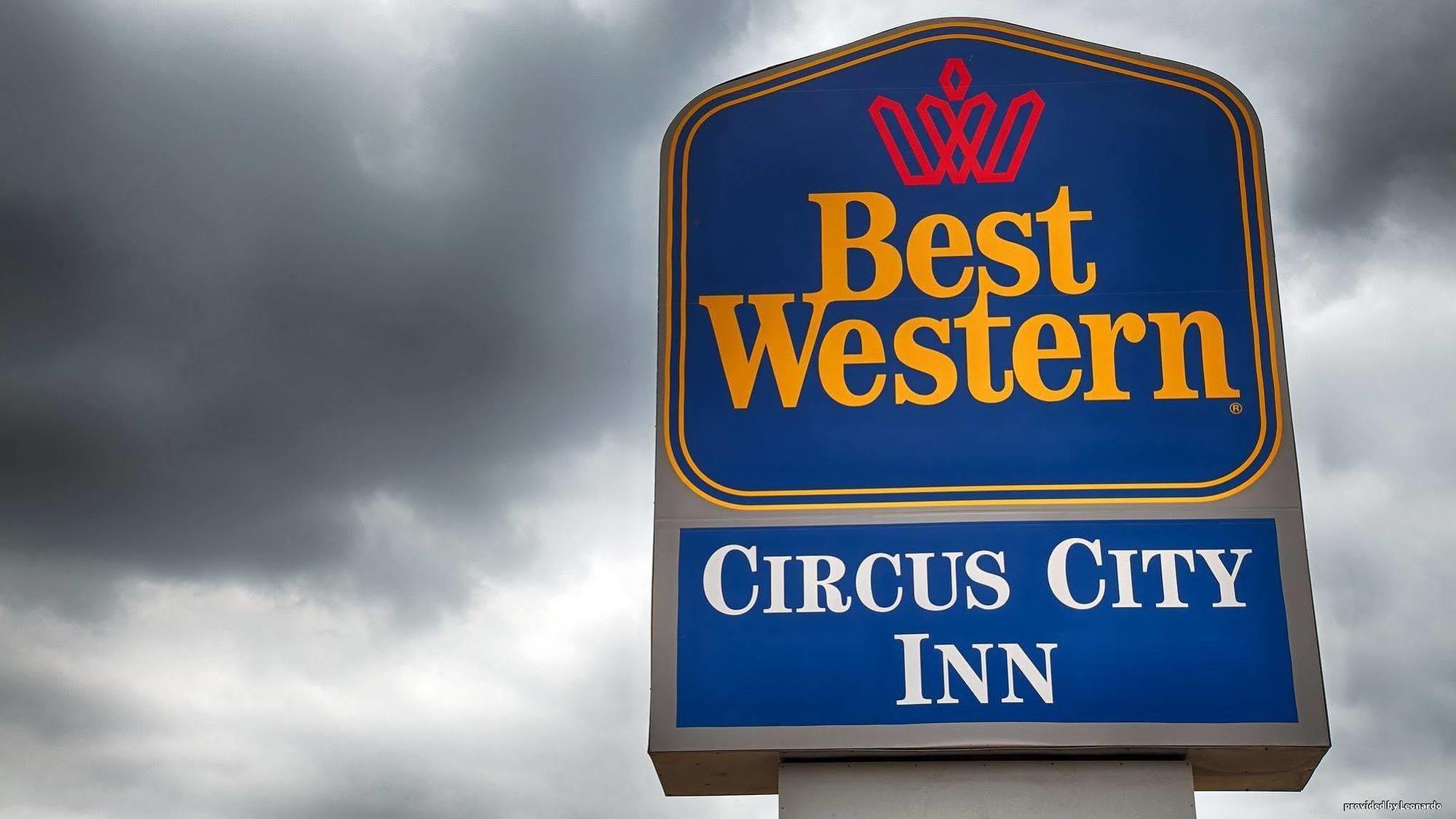 Peru Best Western Circus City Inn מראה חיצוני תמונה
